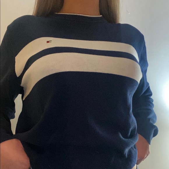 ✿ blue striped sweater (tommy hilfiger)✿ - Picture 2 of 3
